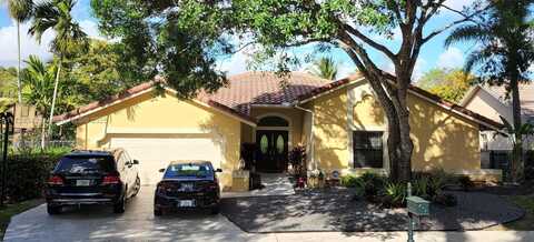 1818 Park Ave, Weston, FL 33326