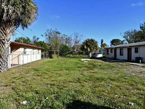 1118 N 16th Court, Fort Pierce, FL 34950