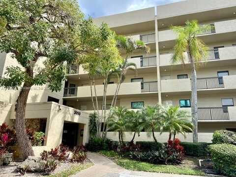 3050 NW 42nd Ave, Coconut Creek, FL 33066