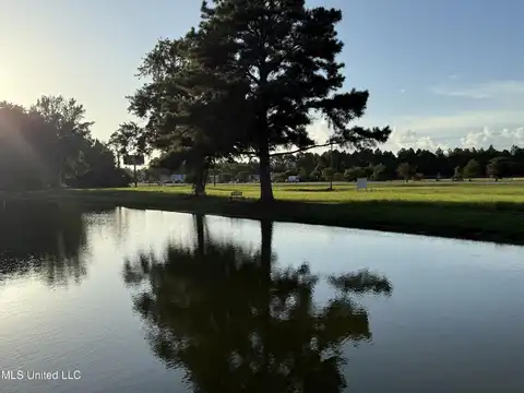 3333 Us-90, Gautier, MS 39553