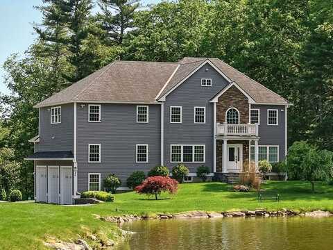 46 West St, Berlin, MA 01503