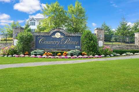 21201 Aspenwood Drive, Plainview, NY 11803