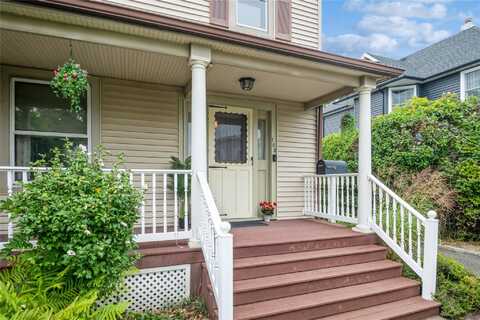 108 N. Forest, Rockville Centre, NY 11570