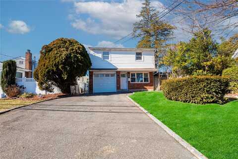 440 Park Boulevard, Massapequa Park, NY 11762