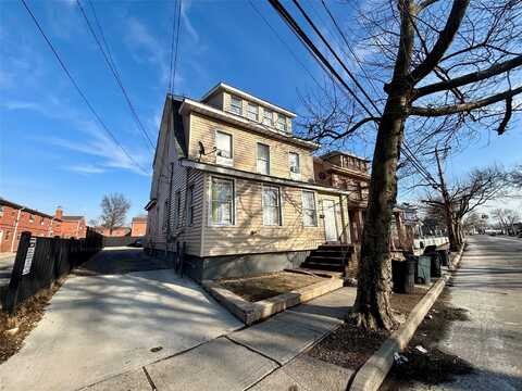 102 Henry Street, Hempstead, NY 11550