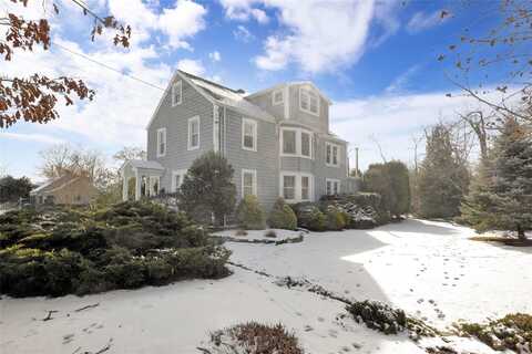 32 Cedar Avenue Extension, Islip, NY 11751