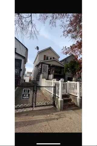 10946 125th Street, South Ozone Park, NY 11420