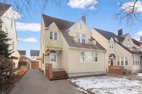 151-14 84th Road, Briarwood, NY 11432