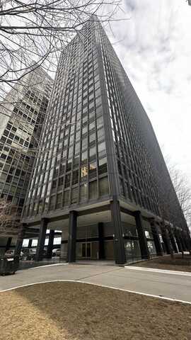 900 N Lake shore Drive, Chicago, IL 60611