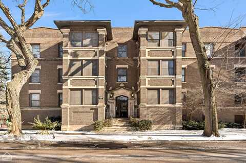 5305 S Woodlawn Avenue, Chicago, IL 60615