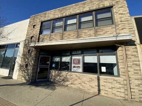 6538 Cermak Road, Berwyn, IL 60402