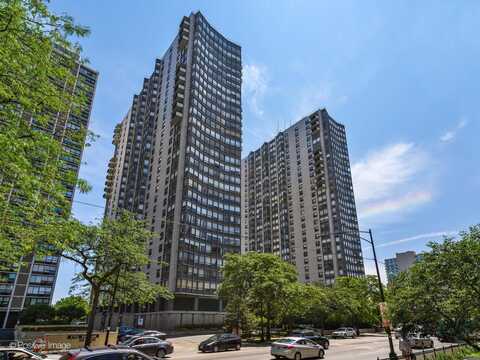 5701 N Sheridan Road, Chicago, IL 60660