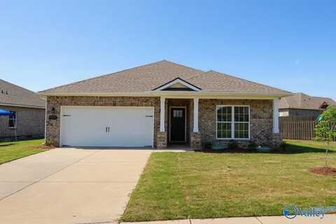 151 Heritage Lakes Boulevard, New Market, AL 35761