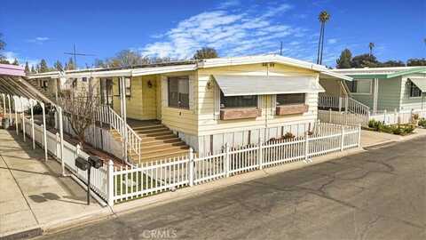 9391 California Avenue, Riverside, CA 92503