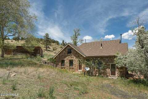 11480 N Homestead Lane, Flagstaff, AZ 86004