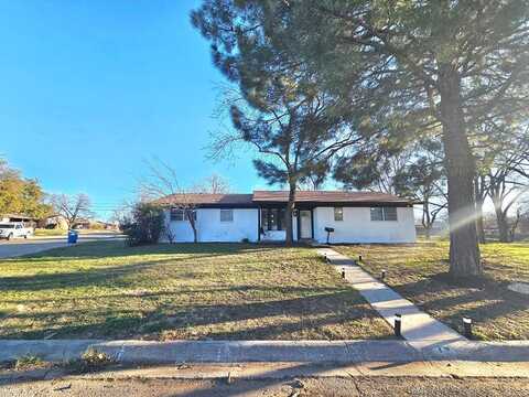 1412 E 13th, Sweetwater, TX 79556