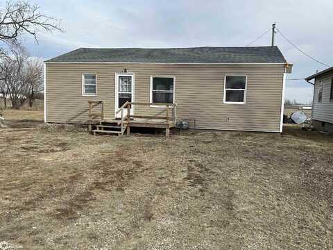 715 N 5th Avenue, Marshalltown, IA 50158