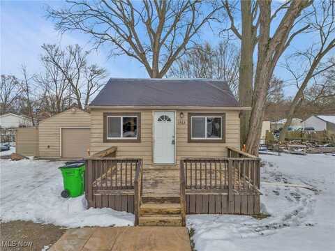 1463 2nd Street, Lakemore, OH 44250