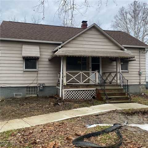 41 W Interstate Street, Bedford, OH 44146