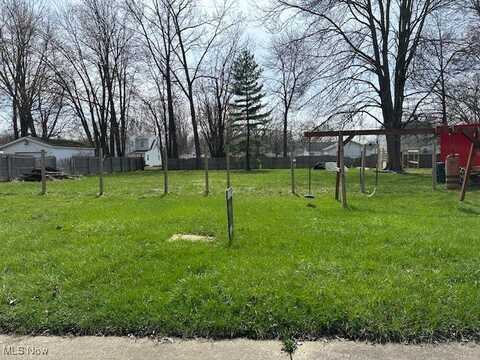 10 Parmely, Elyria, OH 44035
