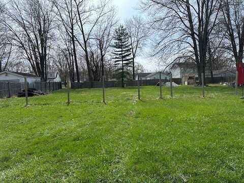11 Parmely, Elyria, OH 44035