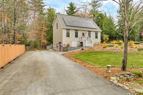 10 Foss Drive, Barnstead, NH 03225