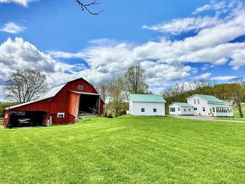 253 Airport Road, Lyndon, VT 05851