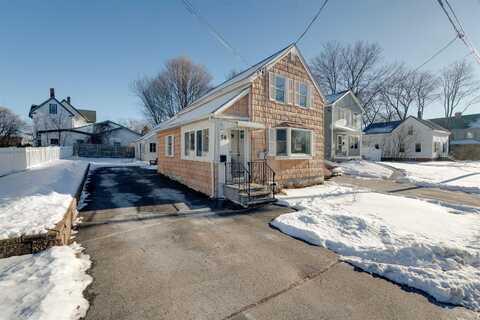 58 Pine Street, Rochester, NH 03867