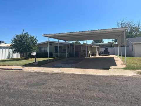 604 E 20th St, Crane, TX 79731