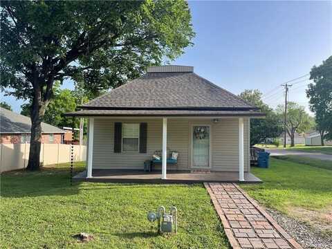 306 W 4th Street, Chandler, OK 74834