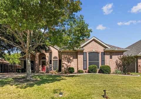 2001 Nugent Drive, Mansfield, TX 76063