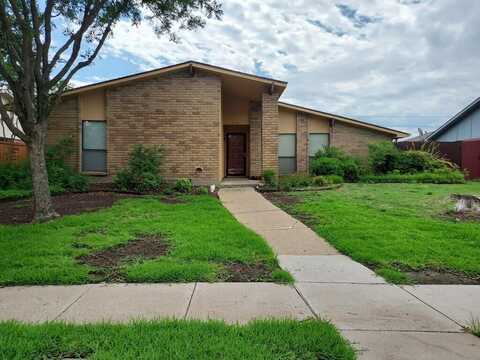 2118 Courtland Circle, Carrollton, TX 75007