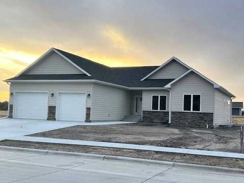 104 Birch Street, Paxton, NE 69155