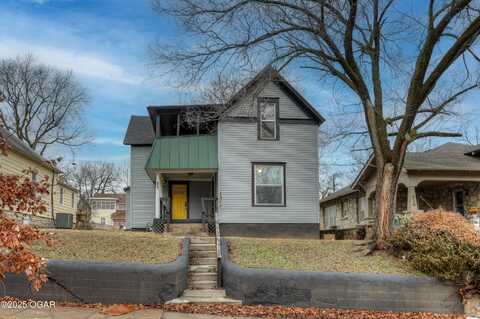 614 N Wall Avenue, Joplin, MO 64801