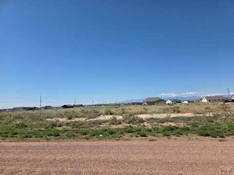1108 E Blackstone Dr, Pueblo West, CO 81007