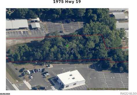 1975 SE Hwy 19 Highway, Crystal River, FL 34429