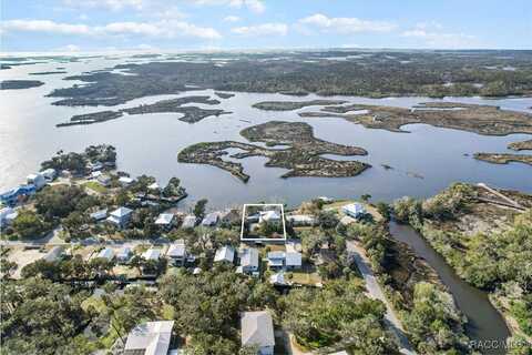 12361 W Standish Drive, Homosassa, FL 34448