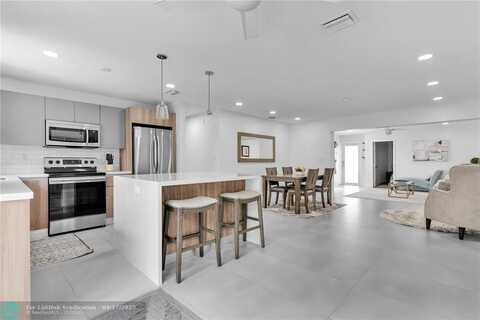 617 NW 30th Ct, Wilton Manors, FL 33311