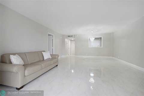 1900 S Ocean Blvd, Lauderdale By The Sea, FL 33062