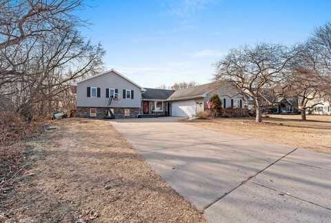 2104 CUMBERLAND Drive, GREEN BAY, WI 54311