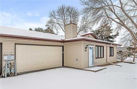 8526 S Maplebrook Circle, Brooklyn Park, MN 55445