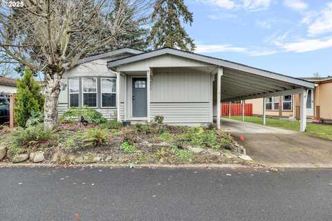 1111 SE 3RD AVE, Canby, OR 97013