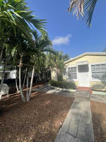 326 SE 1st Avenue, Delray Beach, FL 33444