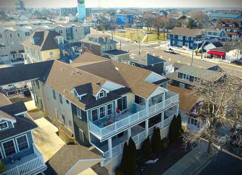 106 E Poplar Ave, Wildwood, NJ 08260