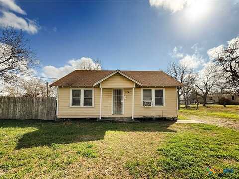 2603 Lone Tree Road, Victoria, TX 77901