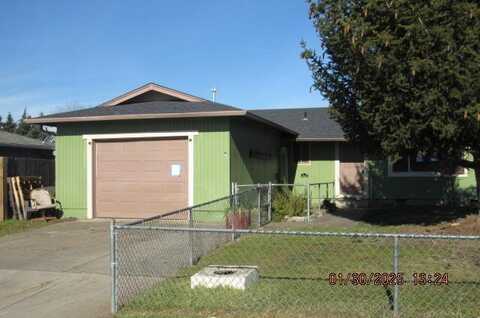 2549 Falcon Street, White City, OR 97503