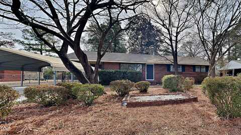 4011 Dellwood Drive, Fayetteville, NC 28304