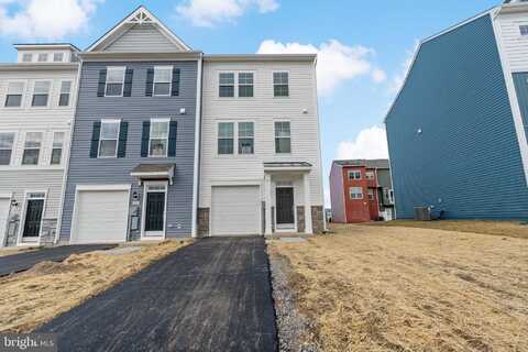 216 HUSKY TRAIL, MARTINSBURG, WV 25403