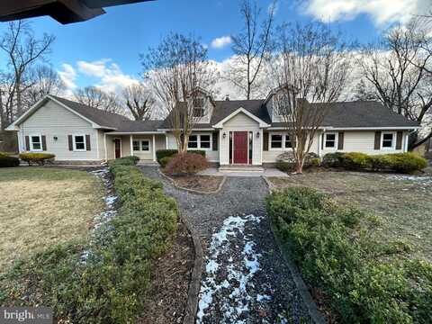 120 LAUREL ROAD, MARLTON, NJ 08053