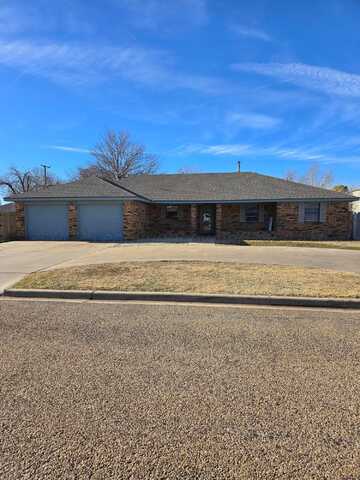 428 Overland Trail, Fritch, TX 79036